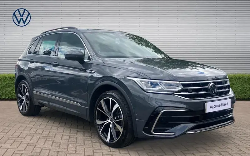 Usado VW Tiguan R-line 150 CV (110 kW) 2023 SUV