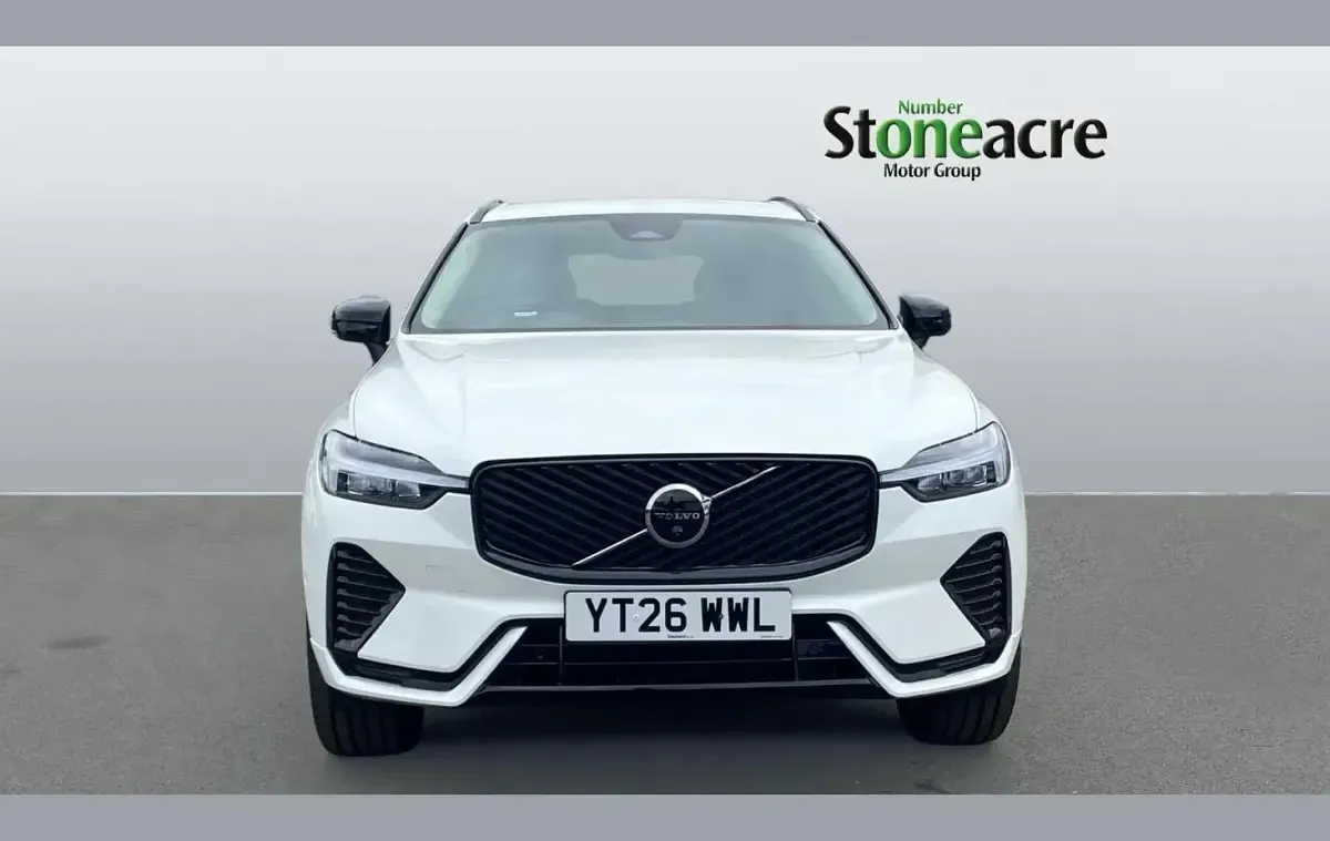 Used Volvo XC60 Plus 250 HP (183 kW) 2026 White SUV