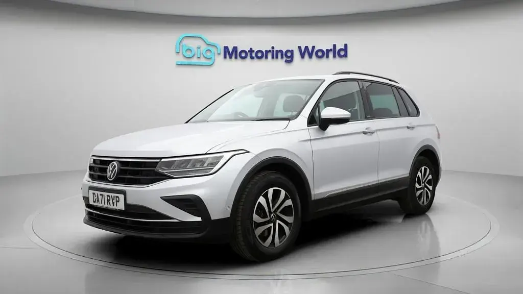 Used VW Tiguan Active 150 HP (110 kW) 2021 Silver SUV