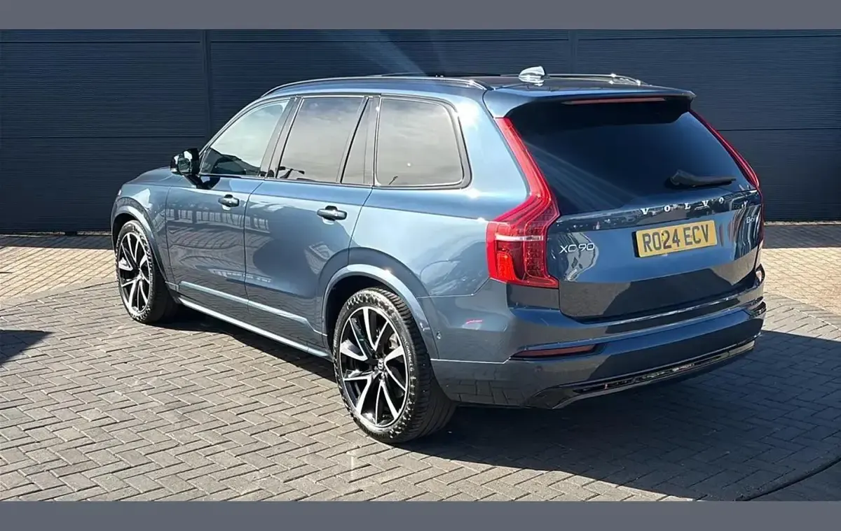 Used Volvo XC90 Ultimate 295 HP (216 kW) 2024 Blue SUV