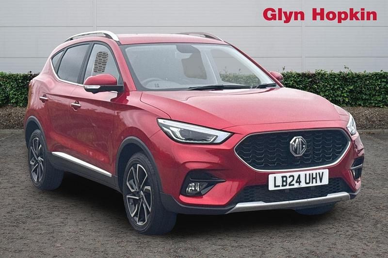 Used MG ZS Exclusive 2024 Red Hatchback