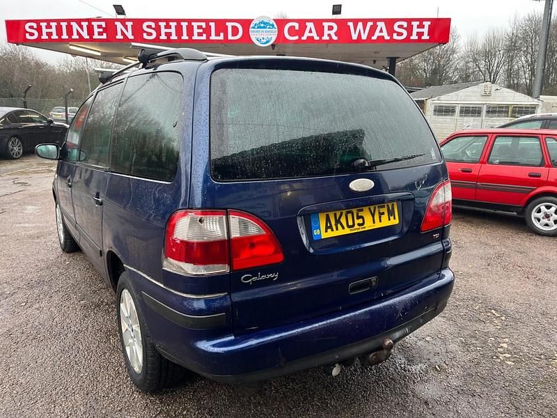 Used Ford Galaxy Zetec 115 HP (84 kW) 2005 Blue MPV