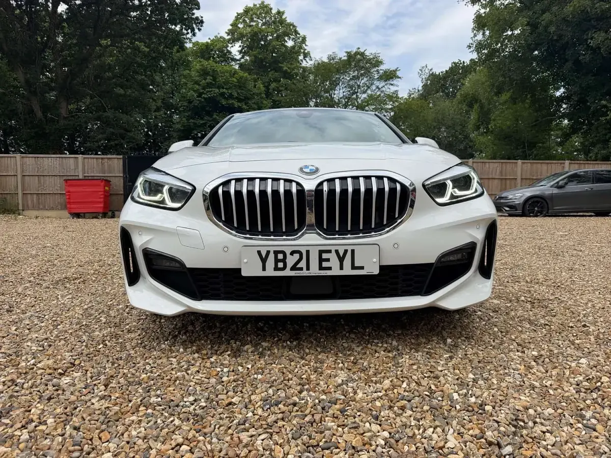 Used BMW 116 M Sport 116 HP (85 kW) 2021 White Hatchback