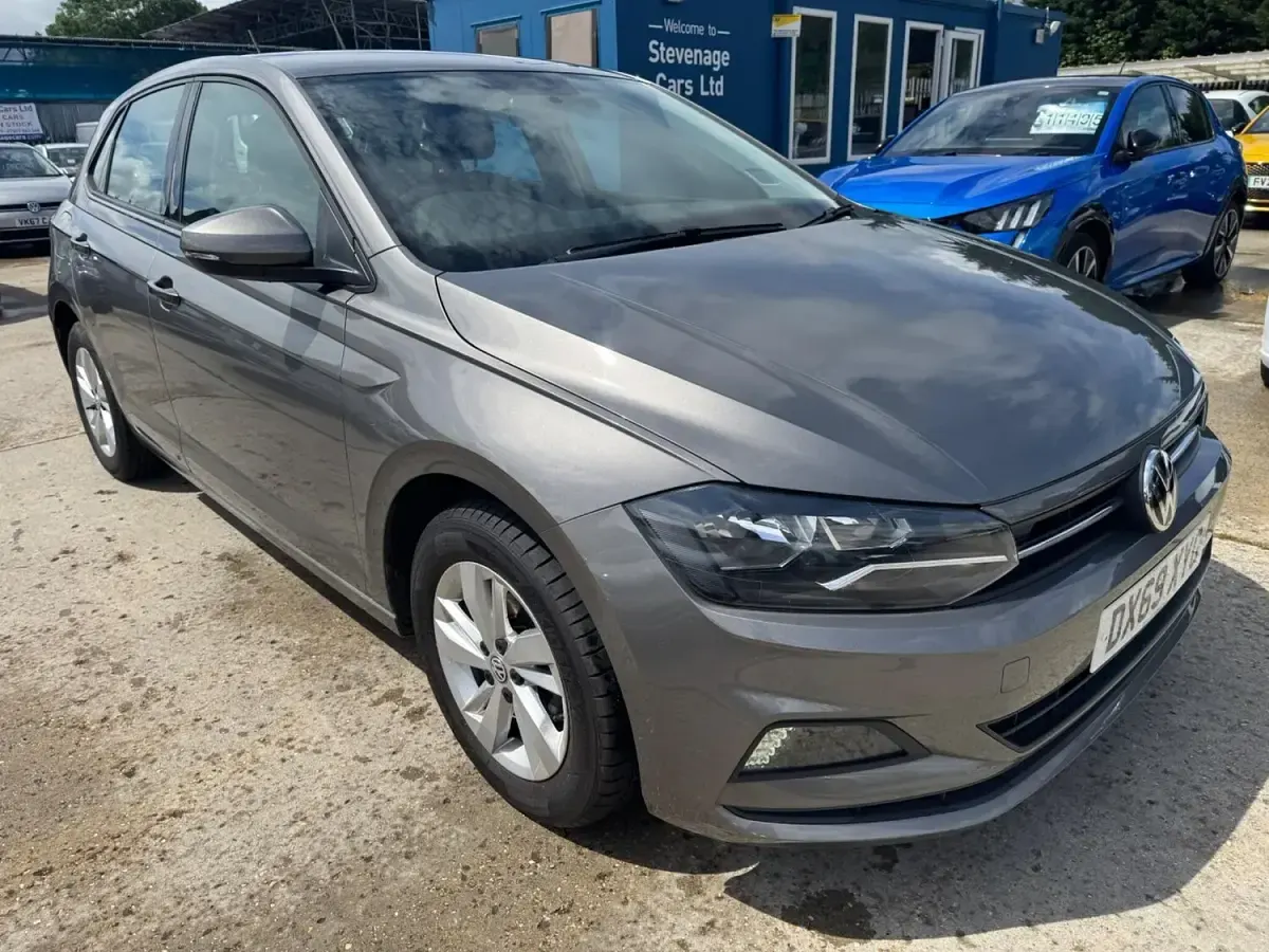 Used VW Polo SE 65 HP (47 kW) 2019 Grey Hatchback