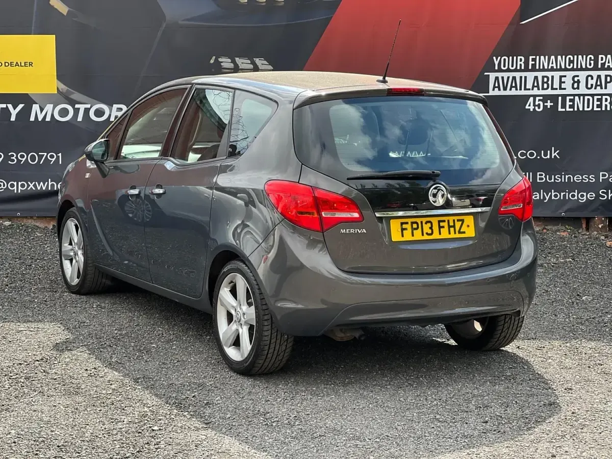 Używany Vauxhall Meriva 2013 Szary Minivan