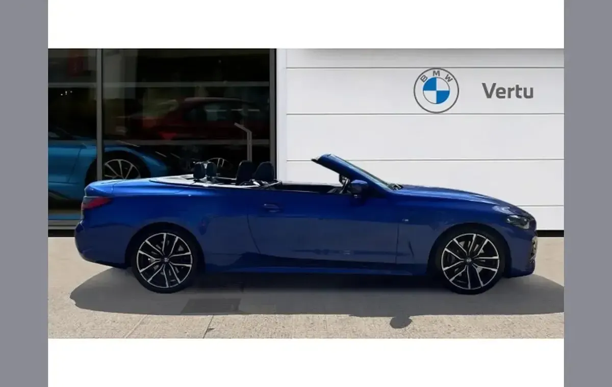 Usado BMW 420 M Sport 184 HP (135 kW) 2021 Azul Cabrios