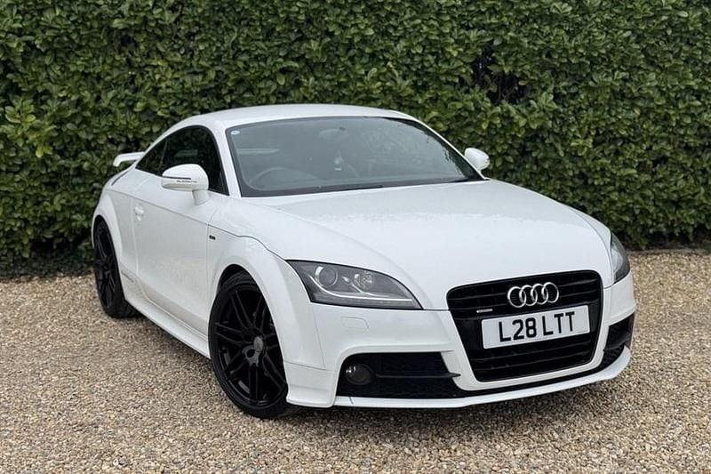Used Audi TT Black Edition 211 HP (155 kW) 2012 White Coupe