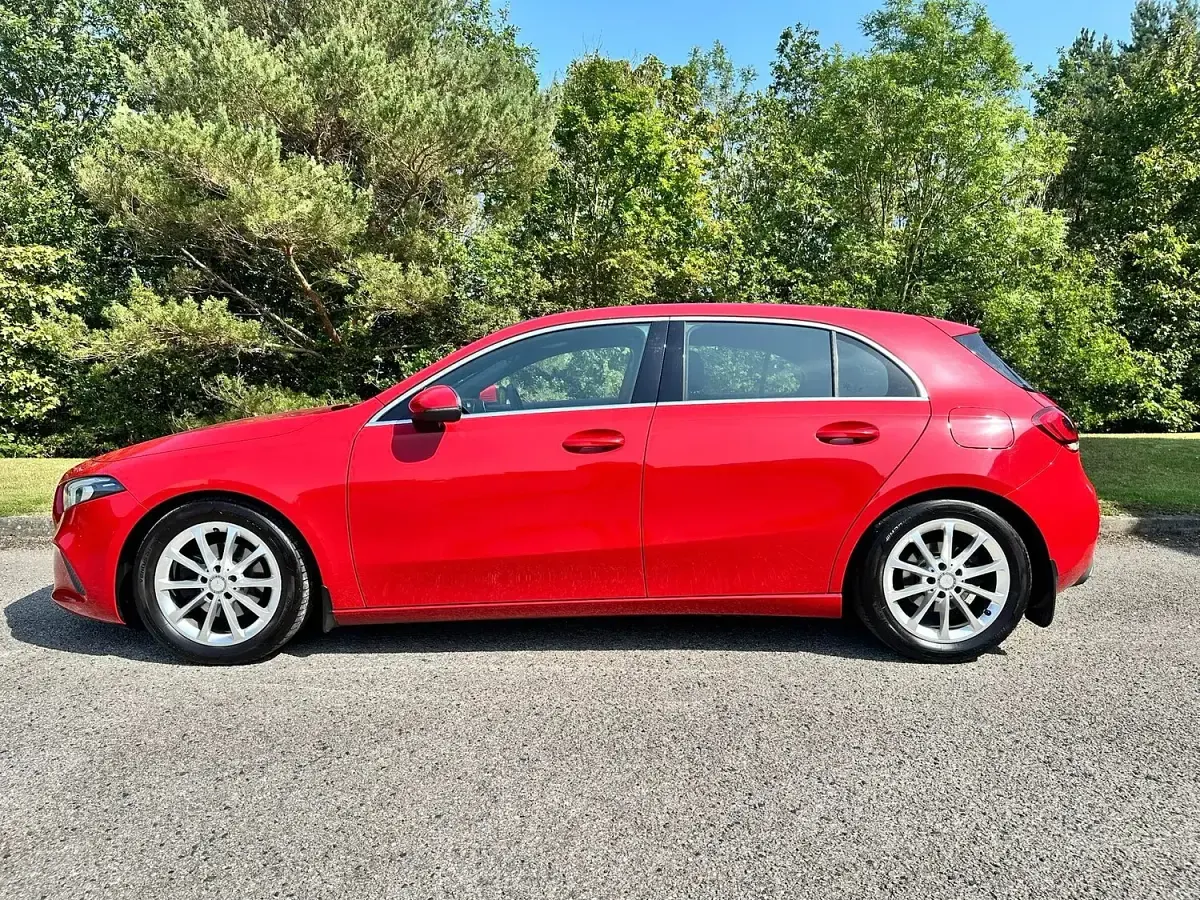 Used Mercedes A180 116 HP (85 kW) 2018 Red Hatchback