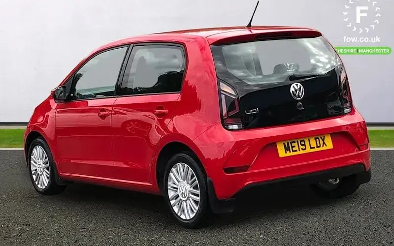 Used VW up! move up! 60 HP (44 kW) 2018 Red Hatchback
