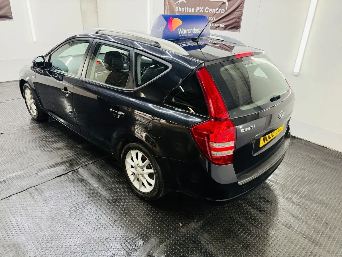 Used Kia Ceed 122 HP (89 kW) 2008 Black Hatchback