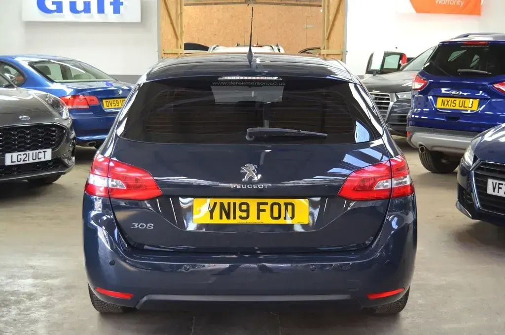 Used Peugeot 308 2019 Grey Estate