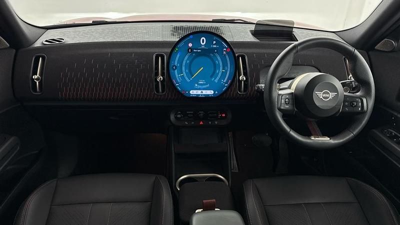 Used Mini Countryman 168 HP (123 kW) 2024 Red SUV