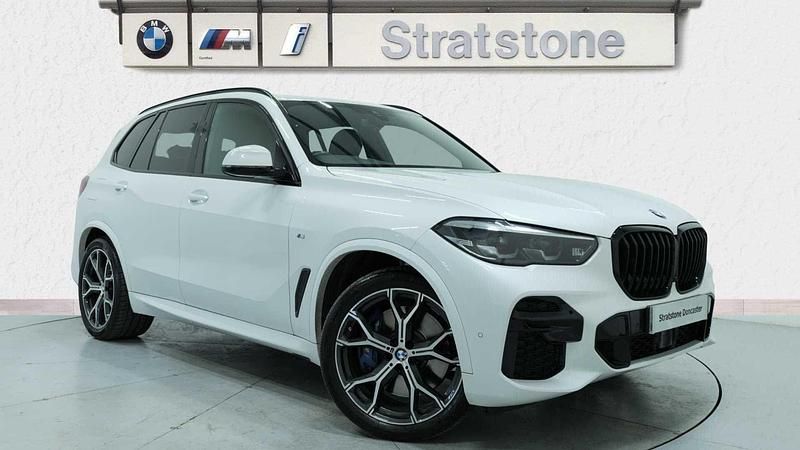 Used BMW X5 M Sport 335 HP (246 kW) 2023 White SUV