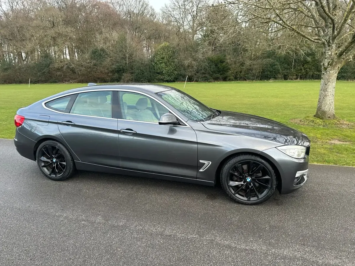 Used BMW 328 245 HP (180 kW) 2013 Grey Hatchback