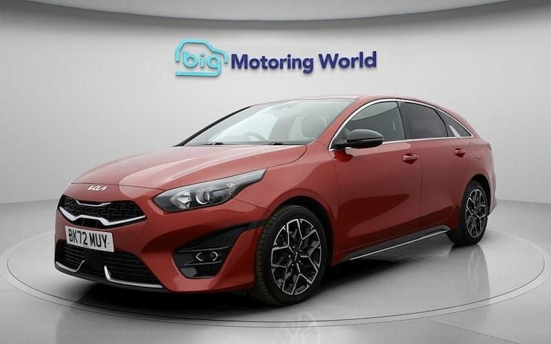 Used Kia ProCeed GT-Line 159 HP (116 kW) 2023 Red Estate
