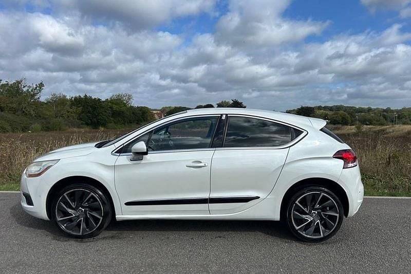 Used Citroën DS4 200 HP (147 kW) 2012 Hatchback