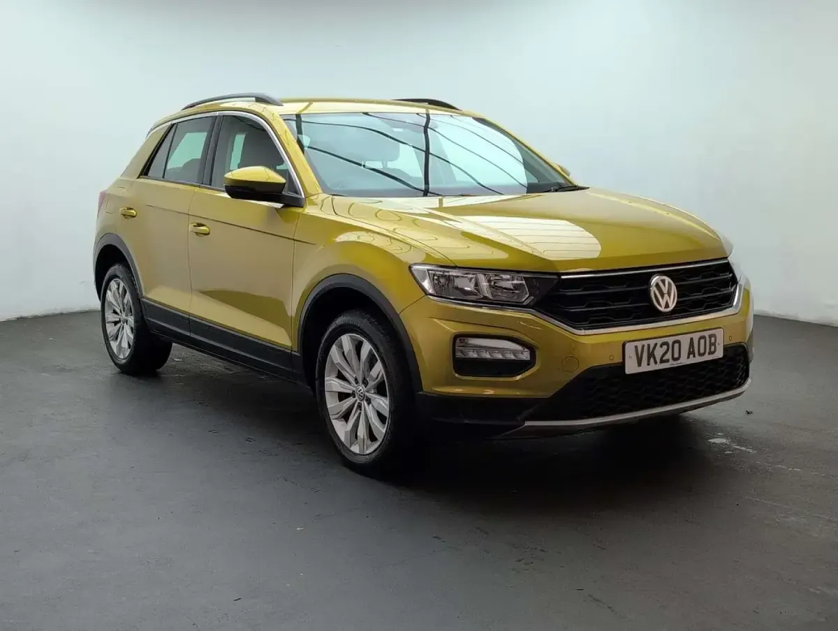 Used VW T-Roc SE 150 HP (110 kW) 2020 Yellow SUV