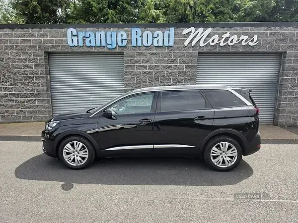 Used Peugeot 5008 Allure 130 HP (95 kW) 2020 Black SUV