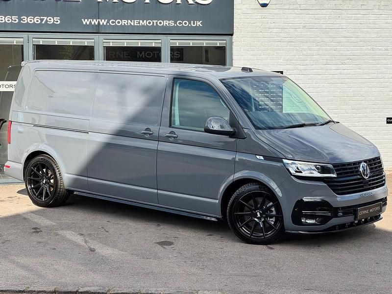 Used VW Transporter Highline 204 HP (150 kW) 2024 Grey Van