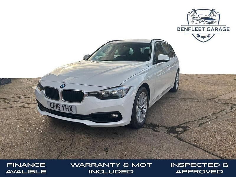 Begagnad BMW 318 2016 Vit Kombi