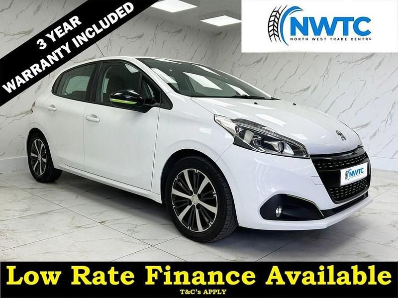 White Used 2016 Peugeot 208 Active Hatchback | £4,195 (Fair price) - Image 1/4