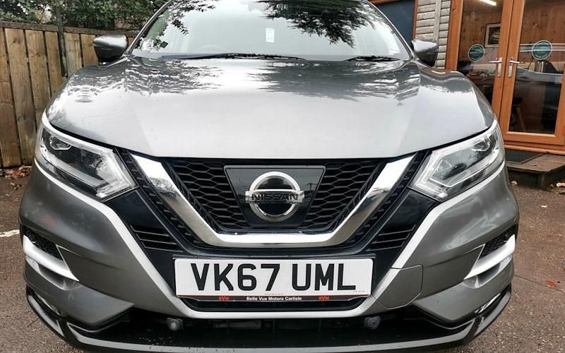 Used Nissan Qashqai Tekna 110 HP (80 kW) 2017 Grey SUV