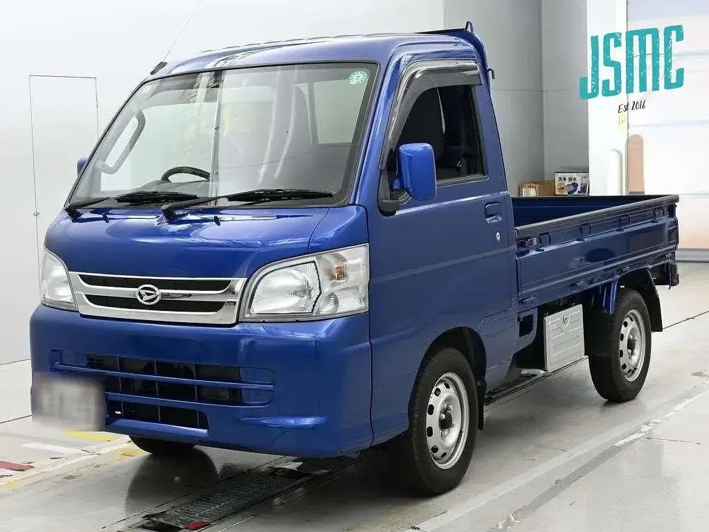 Used Daihatsu Hijet 2014 Blue MPV
