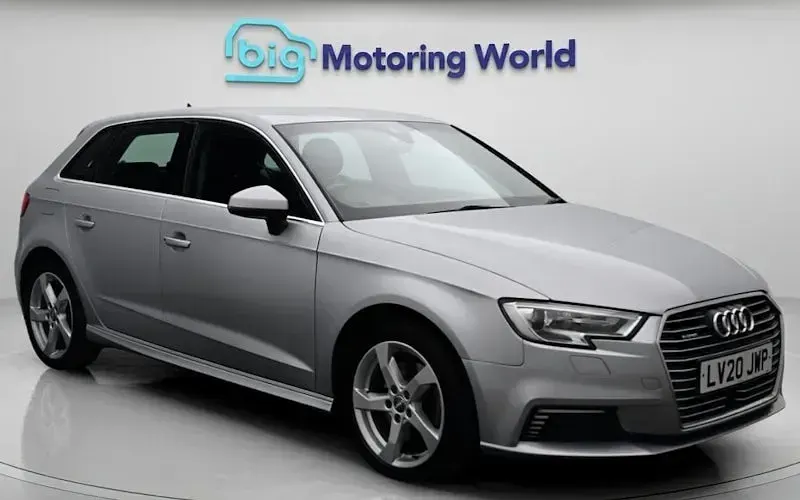 Used Audi A3 e-tron Advanced 204 HP (150 kW) 2020 Hatchback