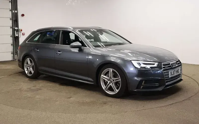 Used Audi A4 S-Line 190 HP (139 kW) 2017 Estate