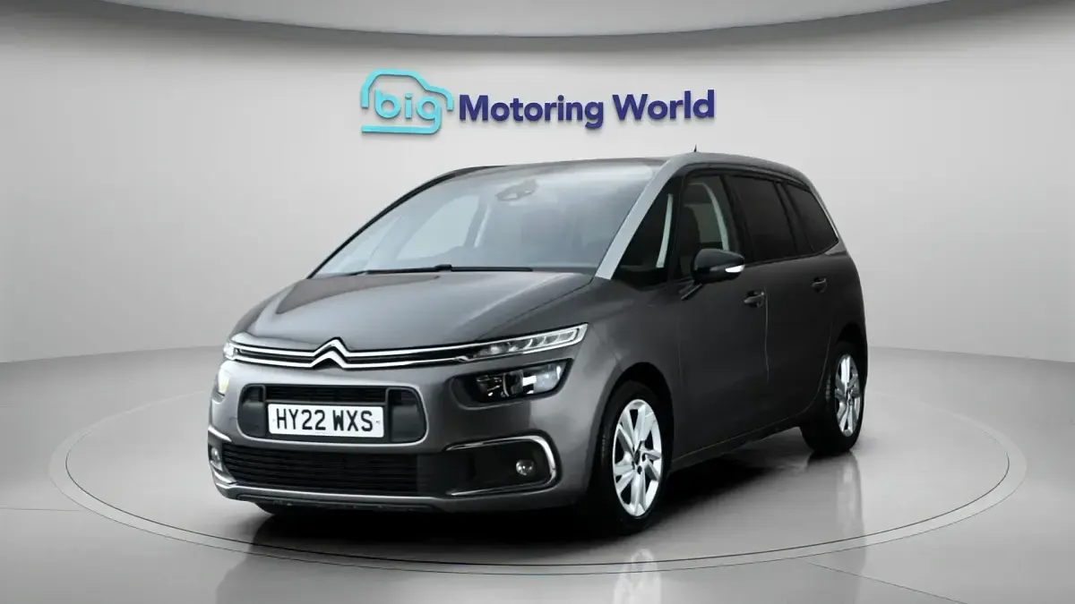 Used Citroën C4 SpaceTourer PureTech 131 HP (96 kW) 2022 Grey MPV