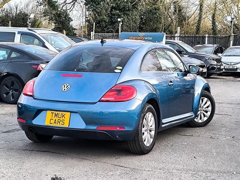 Used VW Beetle 105 HP (77 kW) 2015 Blue Hatchback