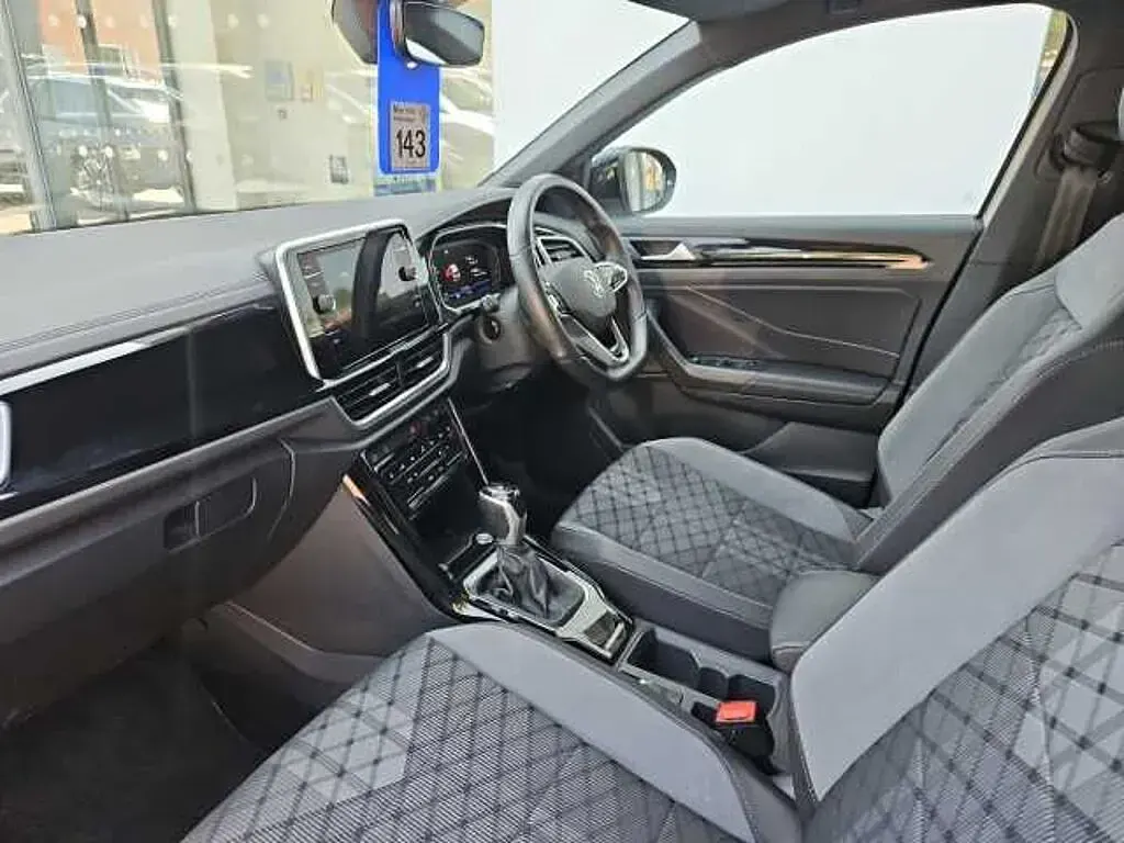 Used VW T-Roc R-line 150 HP (110 kW) 2023 Grey SUV