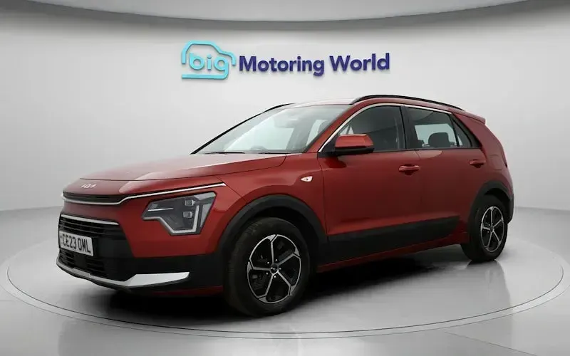Used Kia Niro 141 HP (103 kW) 2023 Red SUV