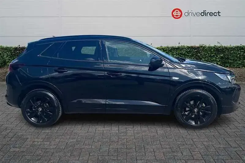 Used Vauxhall Grandland X S 130 HP (95 kW) 2023 Black SUV