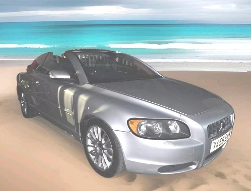 Usado Volvo C70 SE 2007 Plateado Descapotable