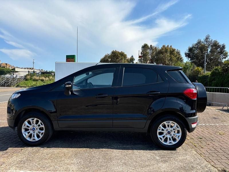 Begagnad Ford Ecosport Zetec 2015 Svart SUV