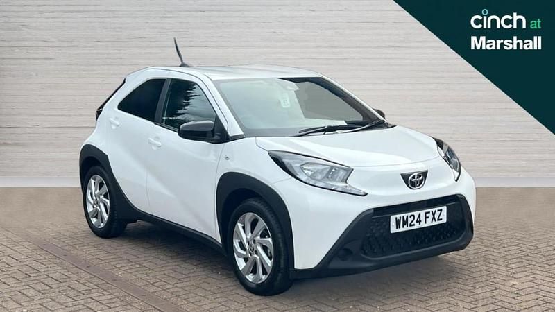 White Used 2024 Toyota Aygo PURE Hatchback | £12,372 (Fair price) - Image 1/4