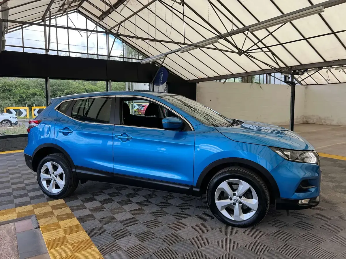 Used Nissan Qashqai Acenta 115 HP (84 kW) 2019 Blue SUV