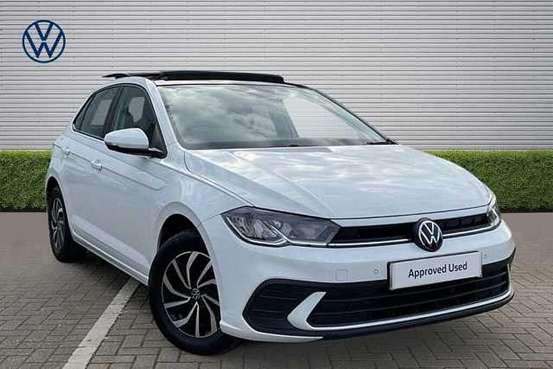 Used VW Polo Life 95 HP (69 kW) 2023 White Hatchback