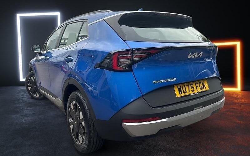Used Kia Sportage 238 HP (175 kW) 2025 Blue SUV
