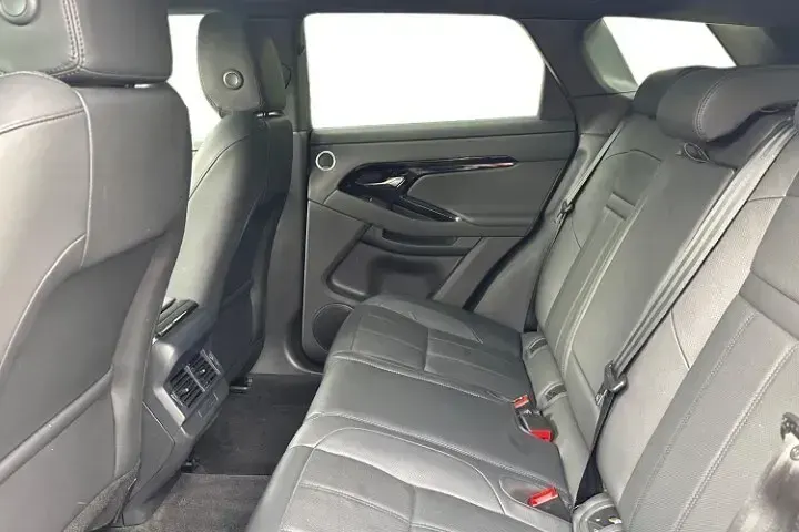 Used Land Rover Range Rover evoque SE Dynamic 2025 Silver SUV