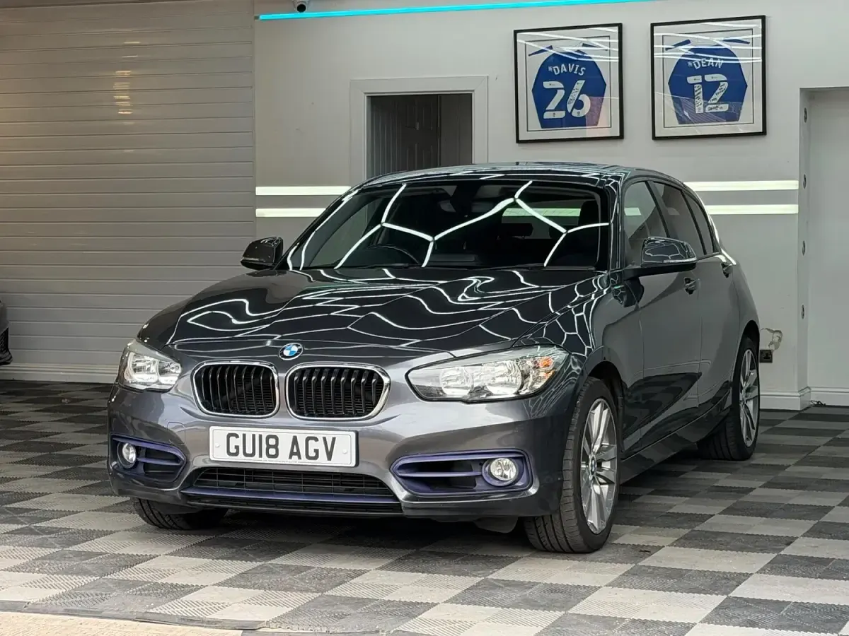 Used BMW 118 Sport Line 150 HP (110 kW) 2018 Grey Hatchback