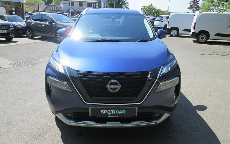Used Nissan X-Trail Tekna 213 HP (156 kW) 2024 Blue SUV