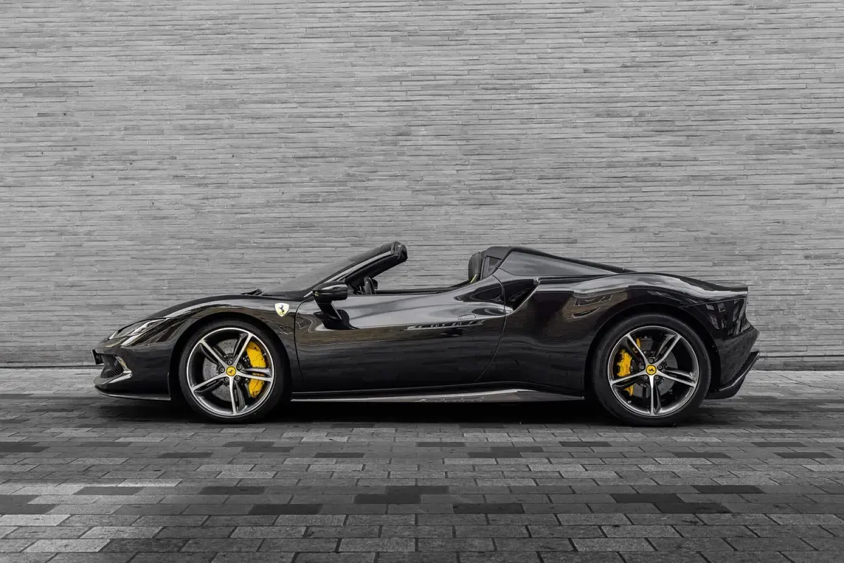 Used Ferrari 296 830 HP (610 kW) 2023 Black Cabriolet