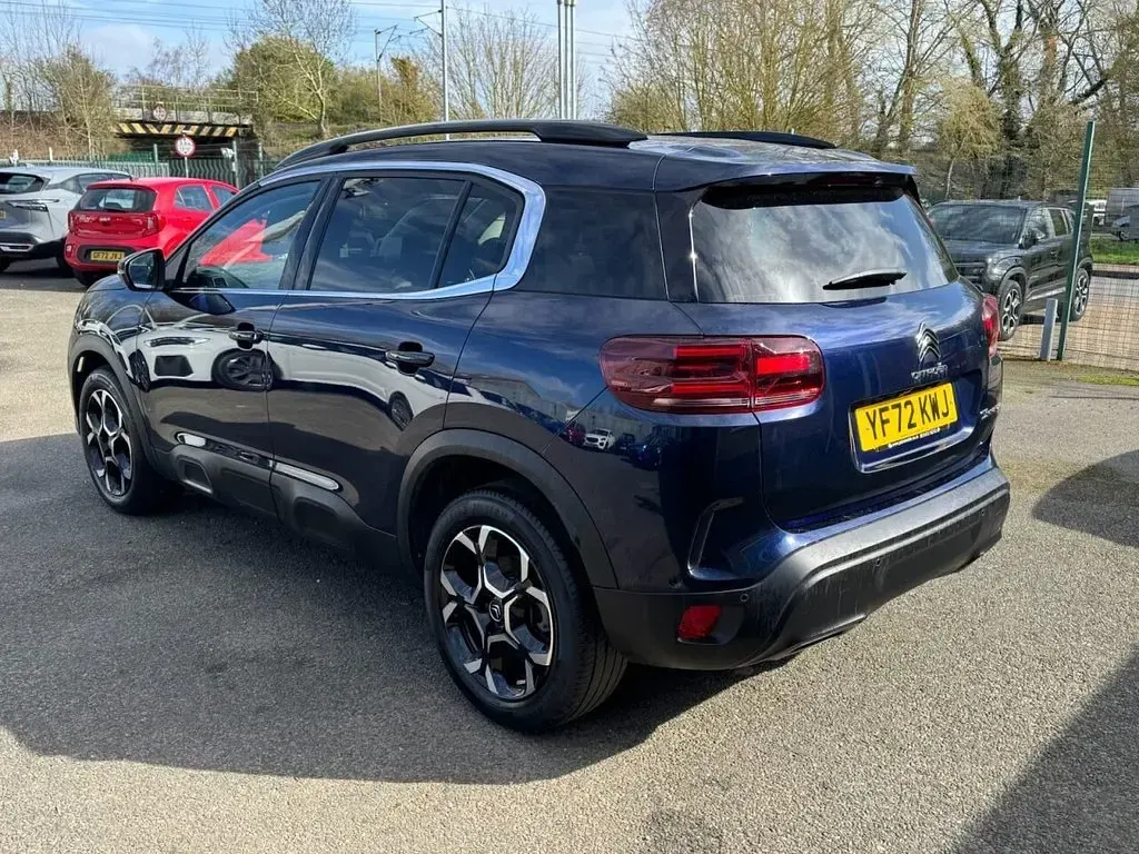 Used Citroën C5 PureTech 130 HP (95 kW) 2022 Blue Hatchback