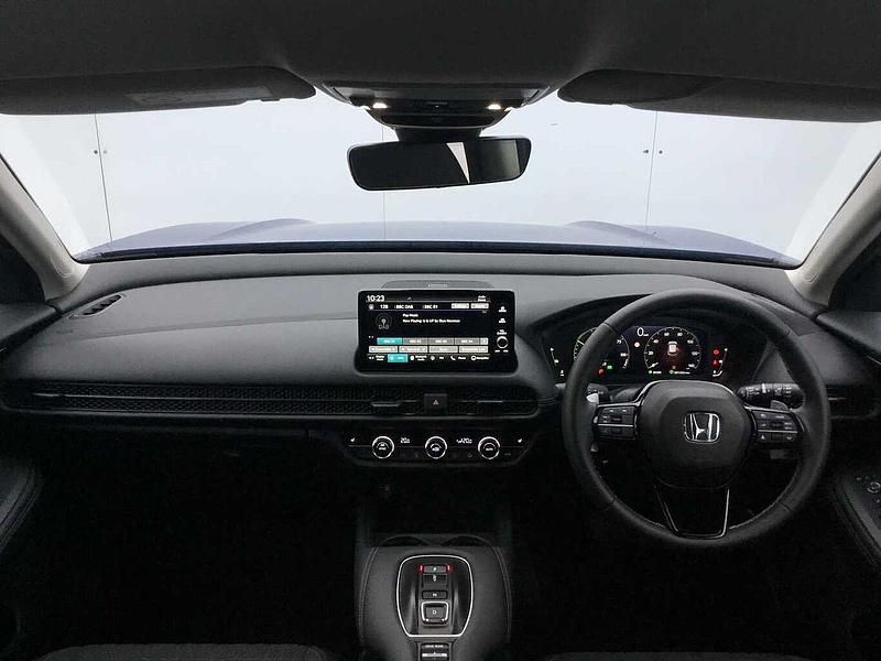 Nowe Honda Z Elegance 2025 Still night Hatchback