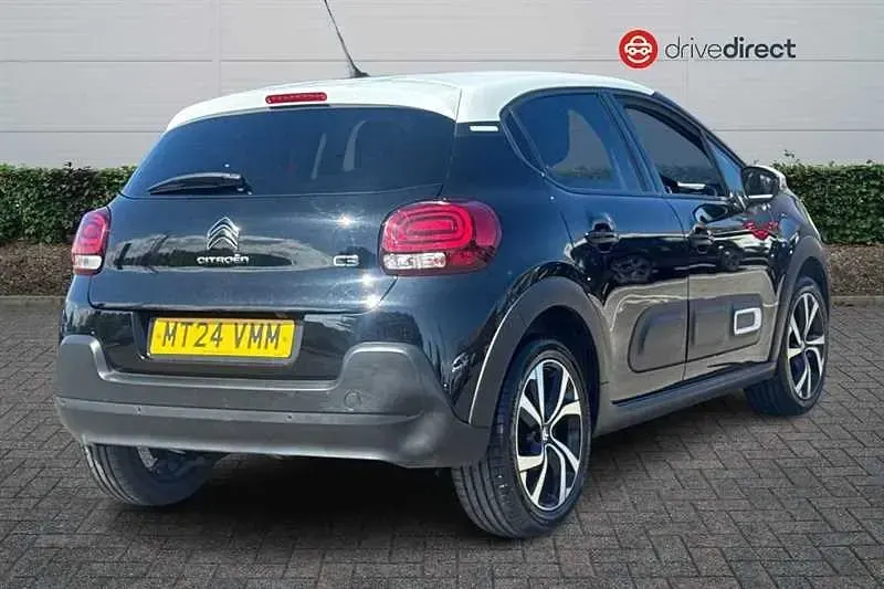 Używany Citroën C3 PureTech 83 KM (61 kW) 2024 Czarny Hatchback
