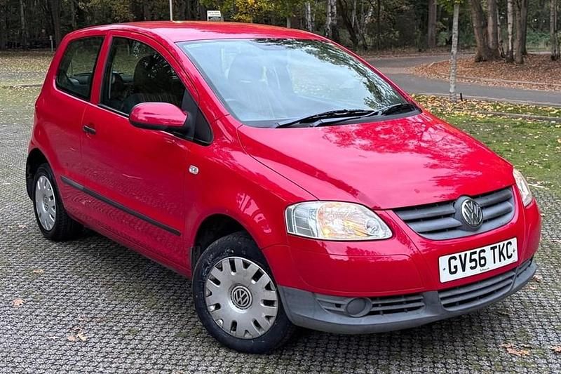Red Used 2006 VW Fox Hatchback | £1,890 (Fair price) - Image 1/1