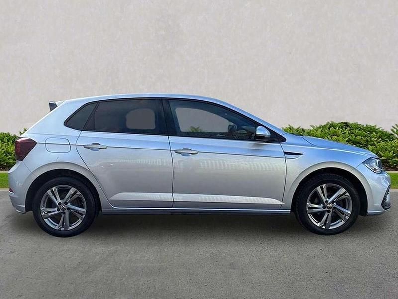 Used VW Polo R-line 95 HP (69 kW) 2023 Silver Hatchback