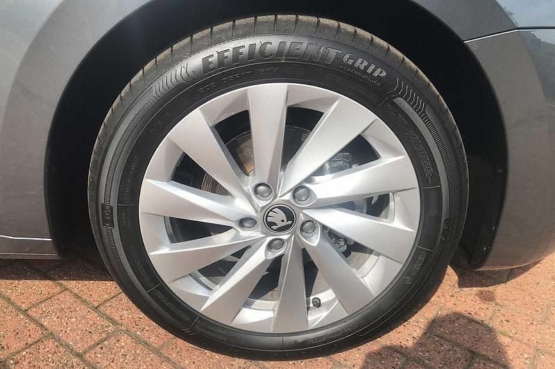 New Skoda Octavia SE L 110 HP (80 kW) 2025 Graphite grey metallic Estate